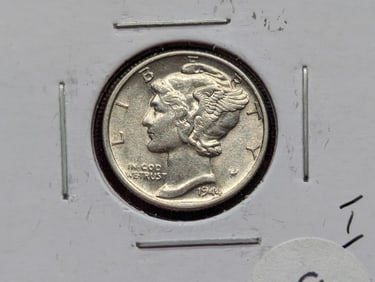 1944D Mercury Dime. 90% Silver. WWII Era, UNC, LUSTROUS