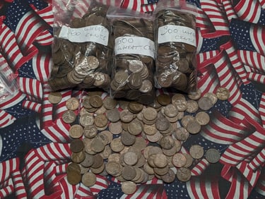 Approximately 1000 Lincoln Wheat Cents