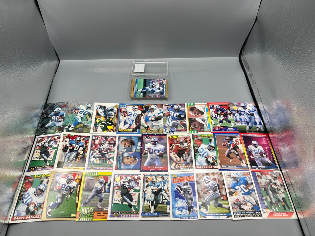 Lot of (40) Barry Sanders Football Cards (1 of 3)