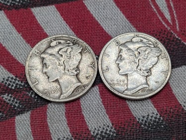 1942 P & D Mercury Dimes