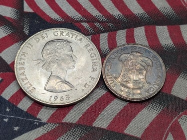 1965 United Kingdom Churchill Crown & 1955 South Africa 2 Silver Shillings (2 PCS)