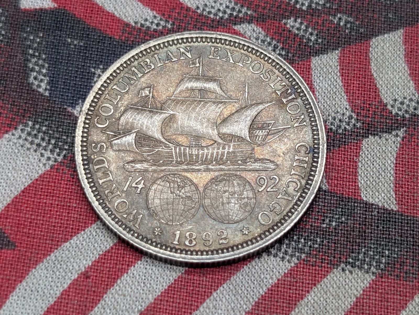 1892 World's Columbian Exposition Commemorative Half Dollar, 90% Silver (1 of 2)