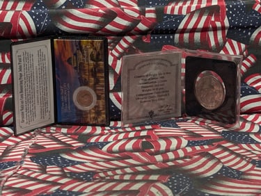 1996 Isle of Man 1 Crown - King Arthur of Camelot in Display w/ COA & Pope John Paul II 50 Lire