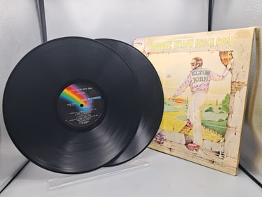 1973 Elton John Goodbye Yellow Brick Road Vinyl Album - MCA2-10003