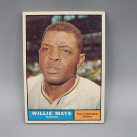 1961 Topps Willie Mays #150 HOF - Sharp!