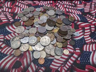 Assortment Of Foreign Coins & Tokens From Many Different Countries. Coins Weigh 2 Pounds.