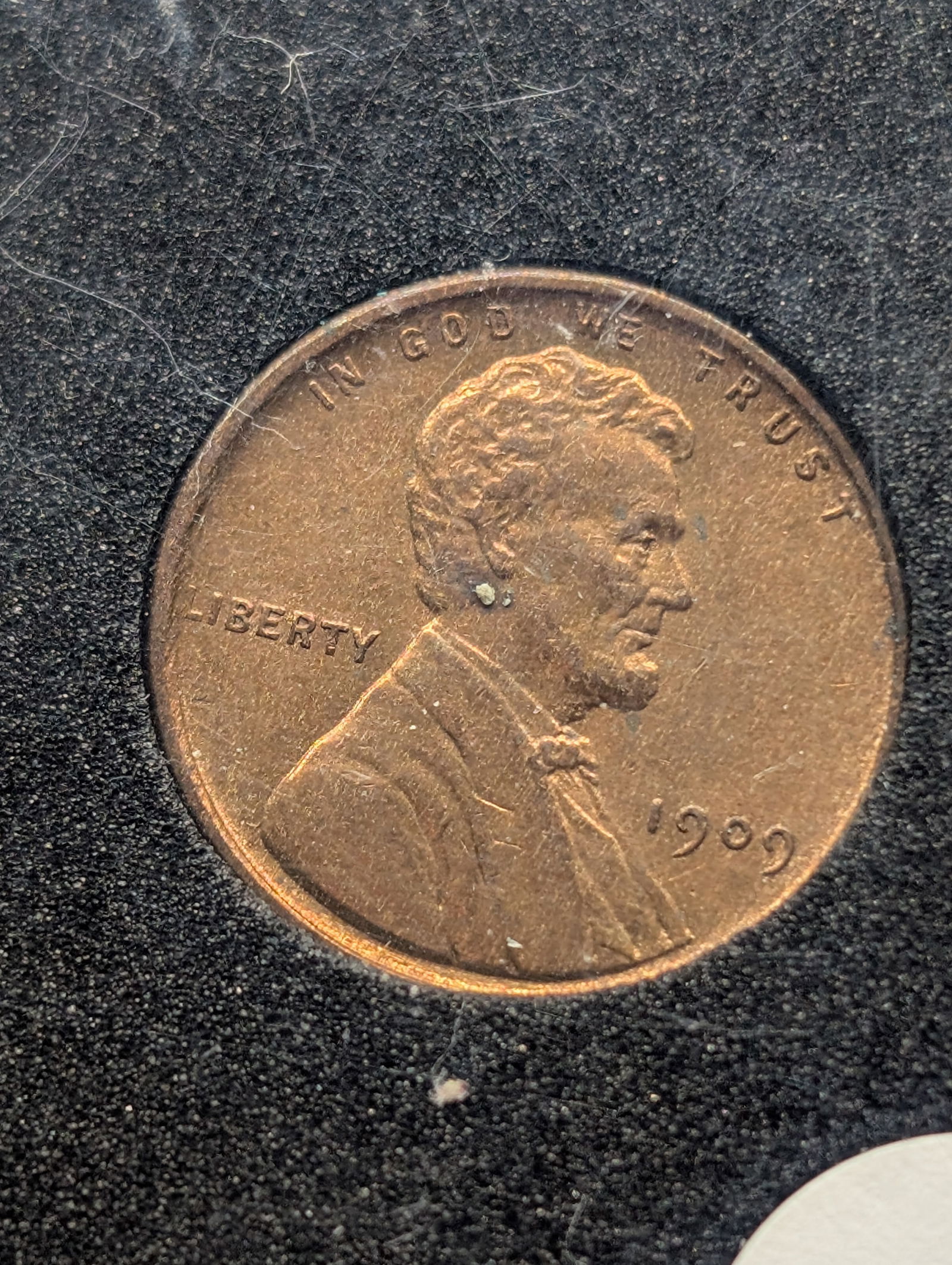 1909-P VDB Lincoln Cent (1 of 4)