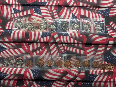 (10) Assorted Date Canada One Cents & (10) Assorted Date Canada Five Cents