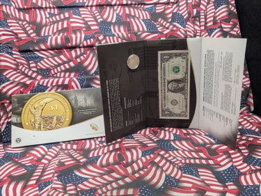 2015-W American Enhanced Uncirculated $1 Coin and Currency set. Set includes the Government issue