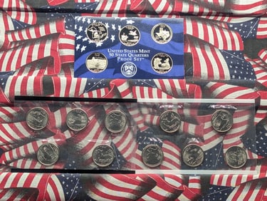 2004-S Proof & 2004 P & D Uncirculated State Quarter Sets, 15 Coins