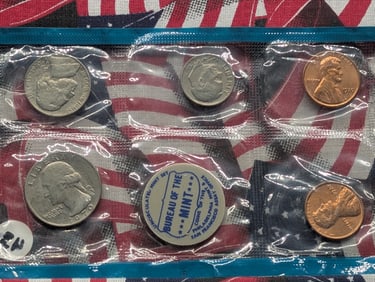 1970-P Only U.S. Mint Set Includes the "S" Mint Lincoln Cent