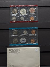 1969 P&D US UNC. Mint Set w/a 40% Silver Kennedy Half Dollar