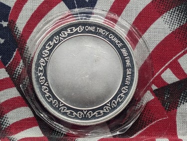 1 Oz. .999 FINE SILVER Sitting Bull Indian Designed Round in Sealed Plastic