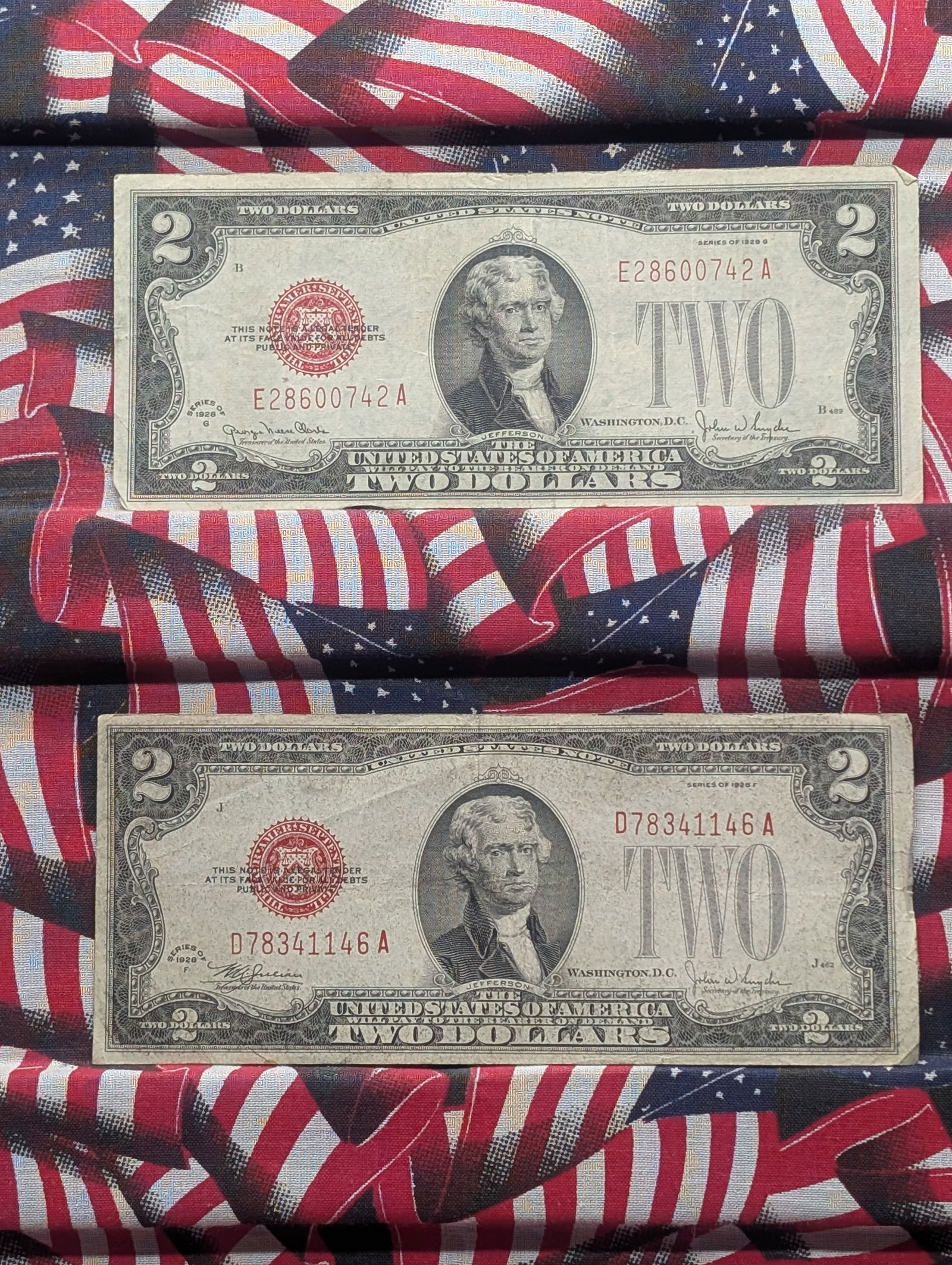 Lot of Two 1928 F&G Series $2.00 RED SEAL Banknotes (1 of 6)