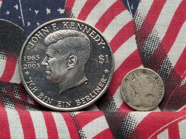 1904 Asian 10 Silver Cents & 2003 British Virgin Islands Dollar (2 PCS)