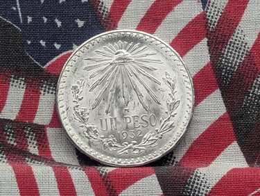 1932-M Mexico 1 Silver Peso - GEM BU - 72% Silver & 16.66 Gr.