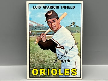 1967 Topps Luis Aparicio #67