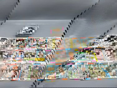 Lot of (85+) 1974 Topps Baseball Cards W/ Some Stars - Varying Conditions