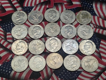 20 - 1972-D Eisenhower Dollars.