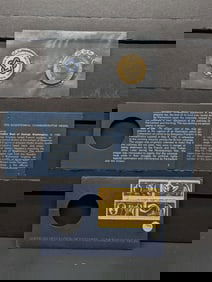 1972 American Revolution Bicentennial Commemorative Medal & Four Block Stamp