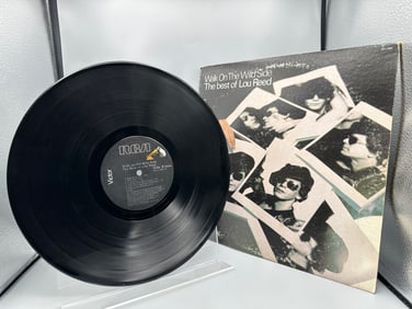 1977 RCA Records Lou Reed "Walk On The Wild Side: The Best of Lou Reed" Vinyl Album - AFL1-2001