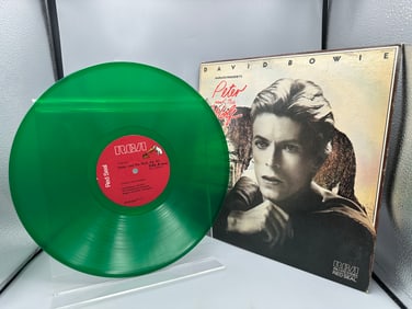 1978 RCA Red Seal David Bowie Peter and the Wolf Op. 67 Green Vinyl Album - ARL1-2743