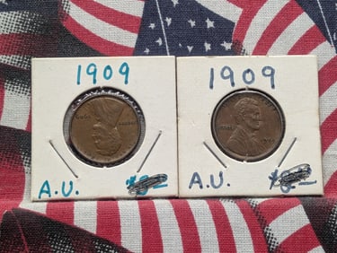 2 - 1909 Lincoln Wheat Cents.