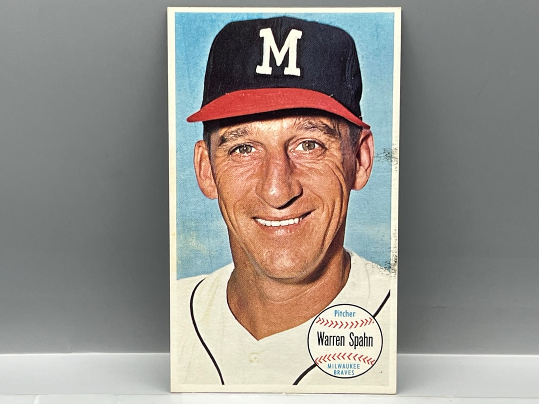 1964 Topps Giants Warren Spahn #31 (1 of 2)