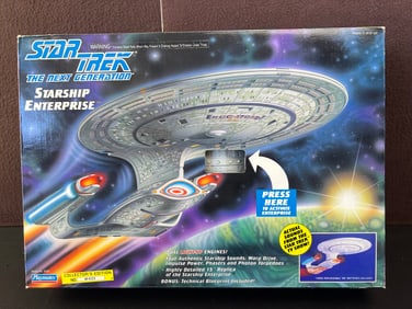 1992 Playmates Star Trek TNG Starship Enterprise With Original Box - Untested - Appears unplayed