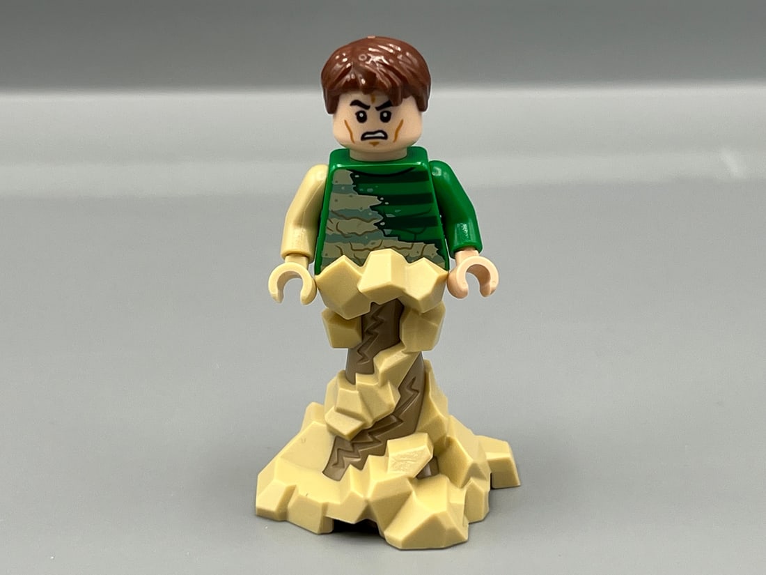 2021 Lego Sandman Minifigure from Spider-Man And Sandman Showdown: 2021 Lego Sandman Minifigure from Spider-Man And Sandman Showdown
