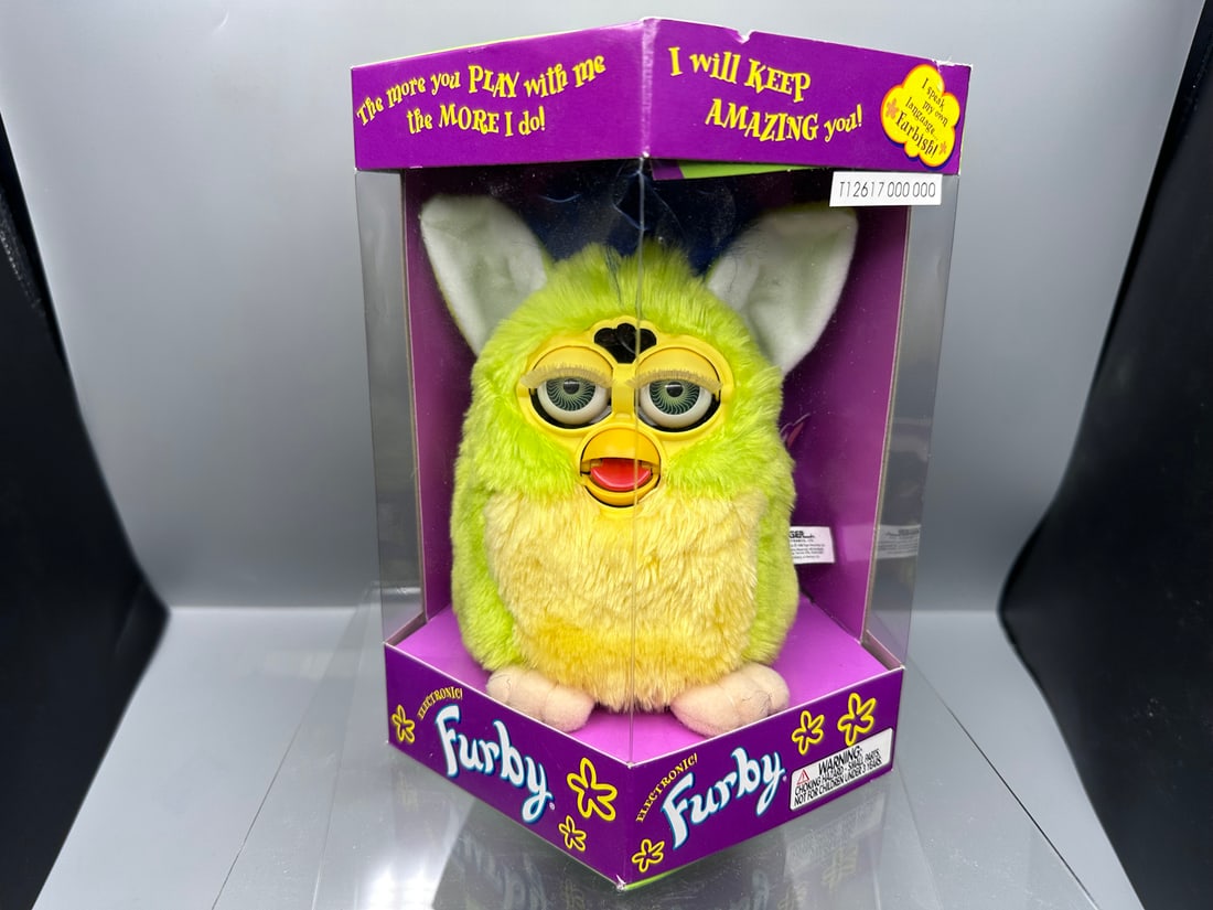 1999 Tiger Electronics Kiwi Furby Sealed in Box - Generation 5 (1 of 5)