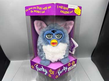 1999 Tiger Electronics Elephant Furby Sealed in Box - Generation 3