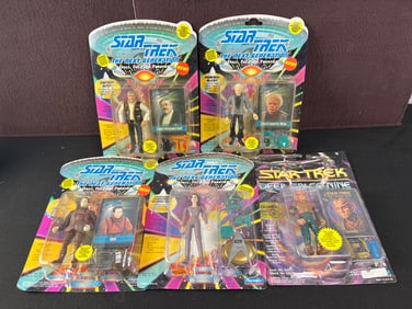 1992-93 Playmates Star Trek TNG Lot of 4 Action Figures - Scotty, McCoy, Deanna Troi, Lore - Deep