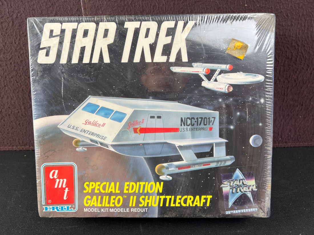 1991 Ertl AMT Star Trek Special Edition Galileo II Model Kit - Sealed (1 of 2)