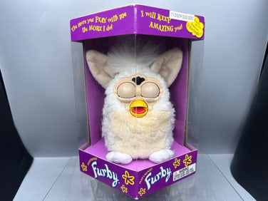 1999 Tiger Electronics Lamb Furby Sealed in Box - Generation 3