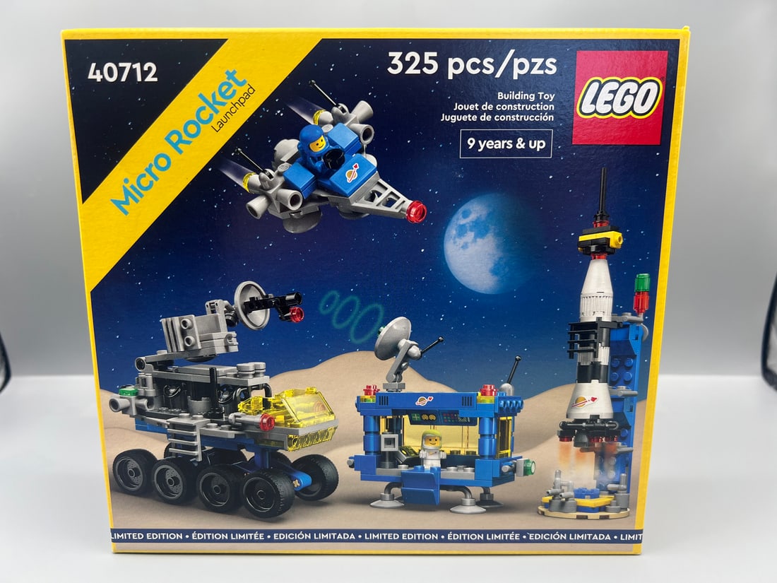 2024 Lego 40712 Limited Edition Micro Rocket Launchpad Sealed Set (1 of 2)