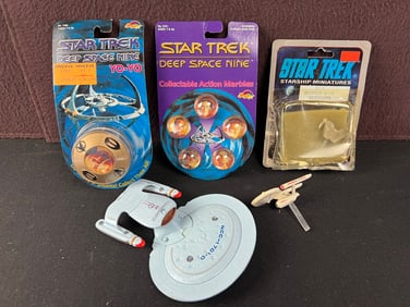 Star Trek Misc Toy Lot