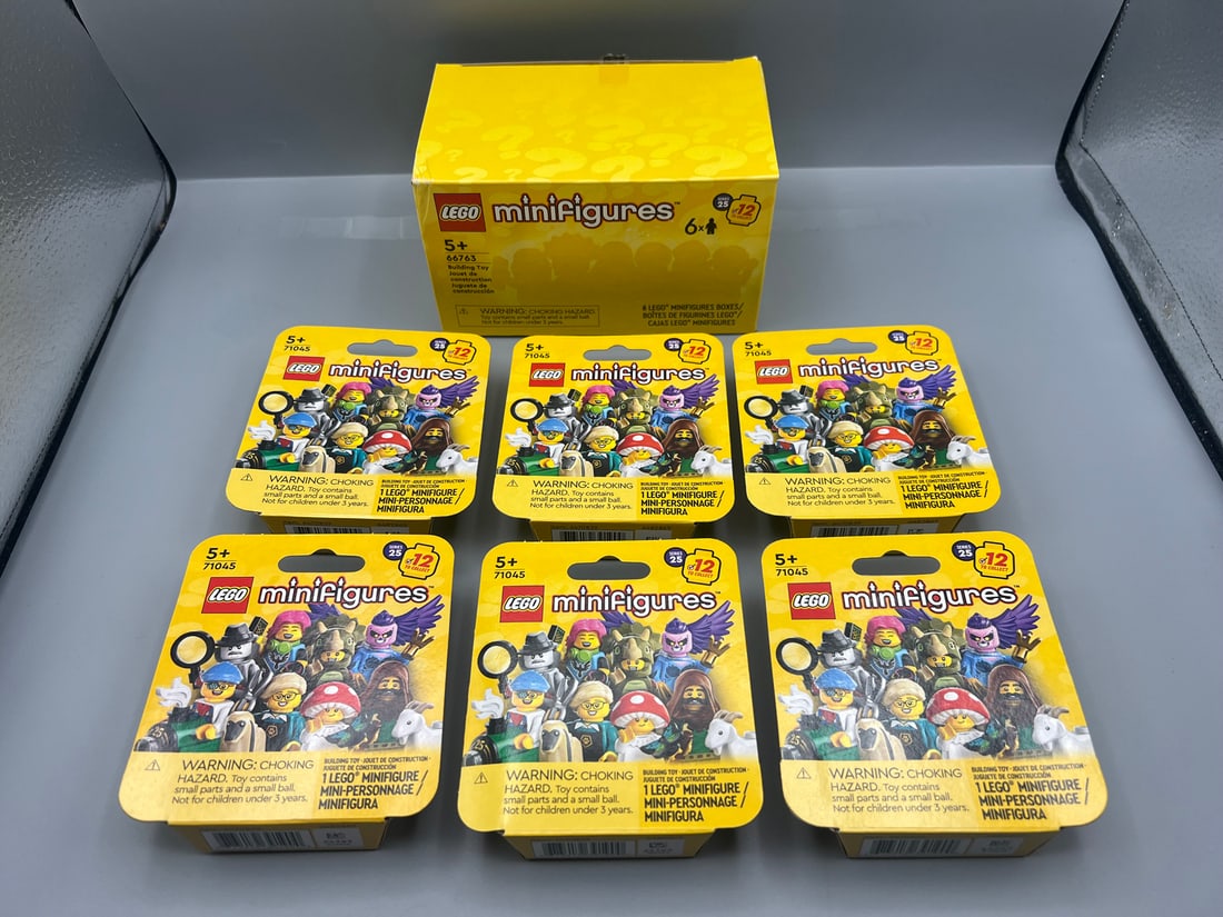 2024 Lego Minifigures 66763 Series 25 Box of 6 Sealed Minifigures (1 of 3)