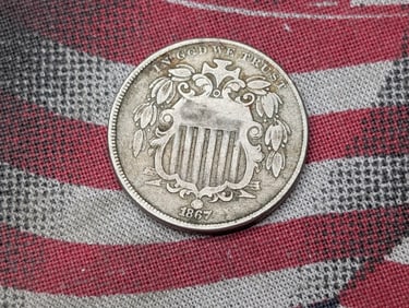 VF - 1867 Shield Nickel w/ No Rays