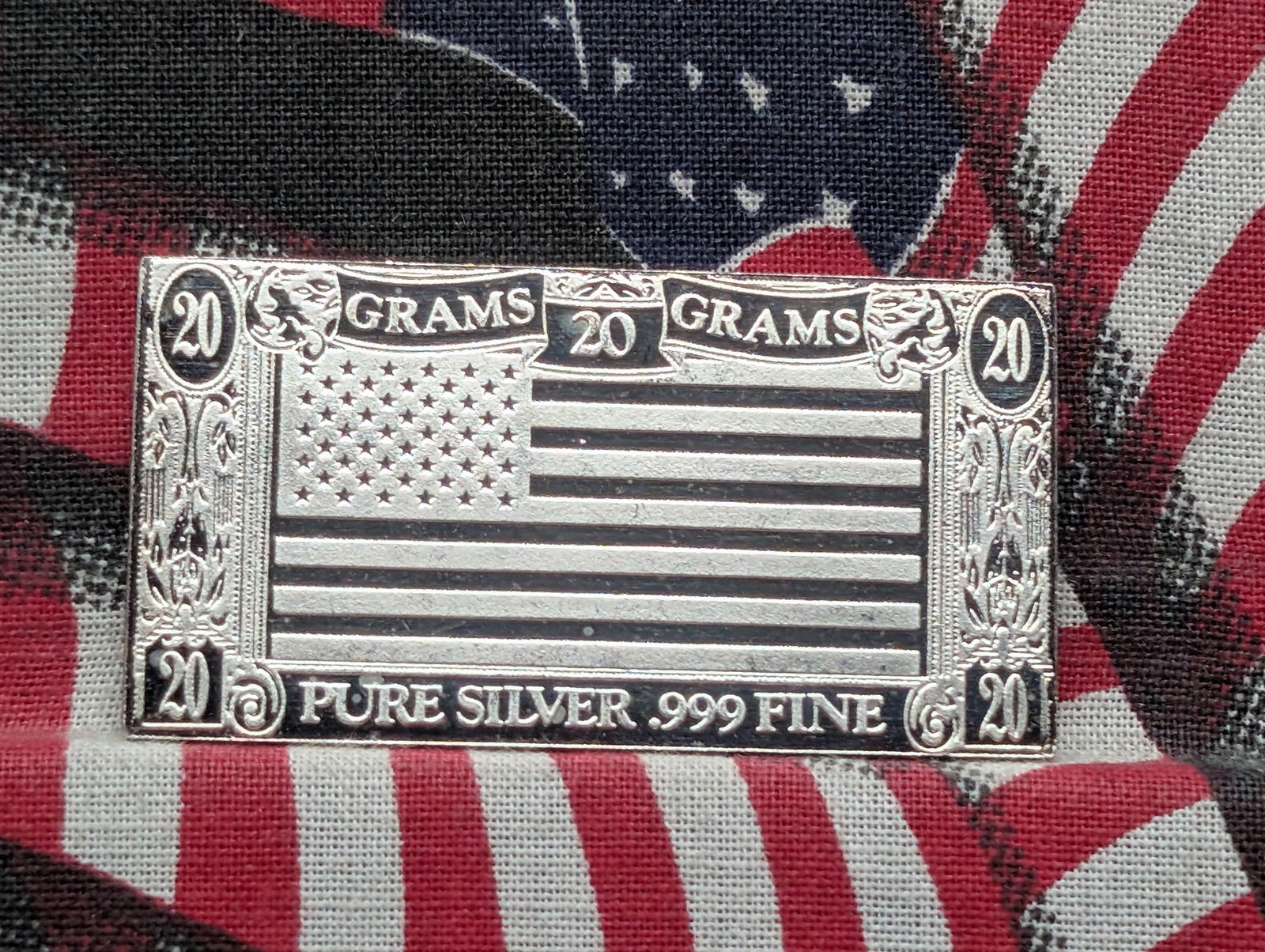 20 Grams .999 PURE FINE SILVER USA Flag Designed Art Bar By The Silver Mint (1 of 2)