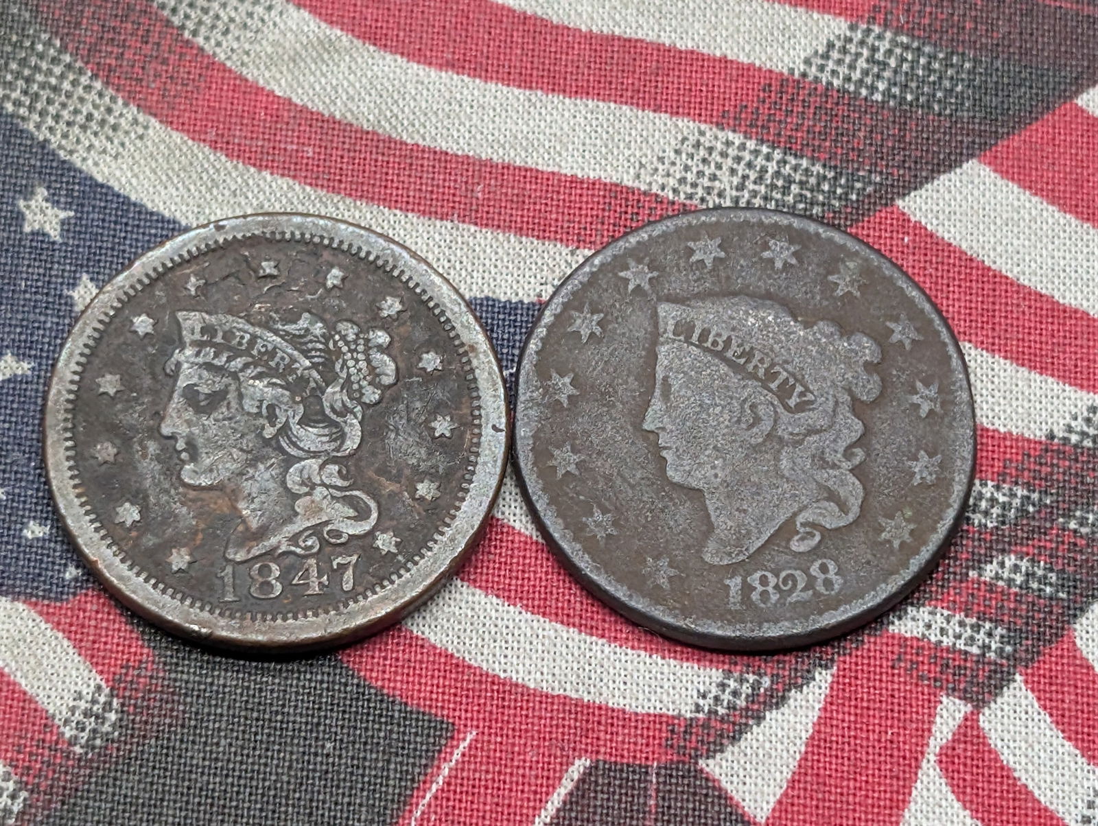 1828 Coronet Head & 1847 Braided Hair Large Cents (2 PCS) (1 of 2)
