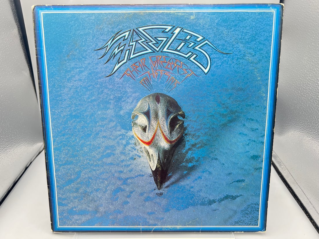 1976 The Eagles Their Greatest Hits 1971-1975 Repress Vinyl Album - 6E-105 (1 of 6)