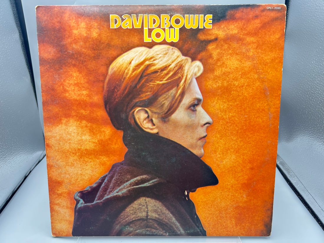 1977 David Bowie Low Vinyl Album - CPL1-2030 (1 of 7)
