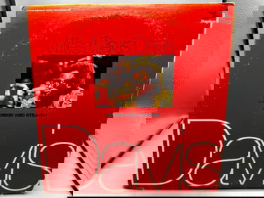 Miles Davis: Workin' And Steamin' (1974), 2 LPs, gatefold, top of cover seam split (4-inch) and