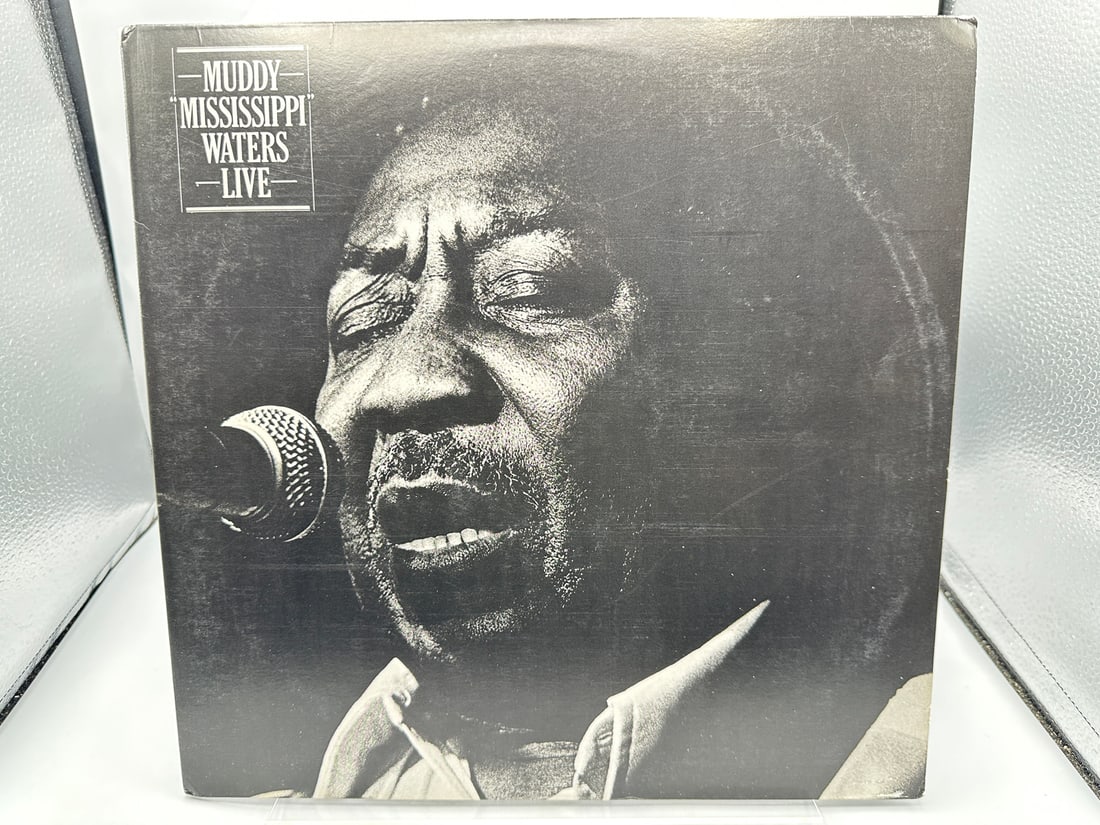 Muddy Waters: Muddy Mississippi Waters Live (1979) (1 of 6)