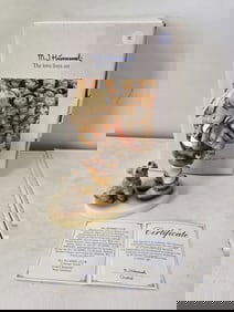 1993 Goebel M.J. Hummel 'Not For You! Nix f?r dich!' Figurine #317