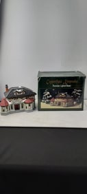 Kurt S. Adler Copperfield Keepsake Porcelain Lighted Golf Club House