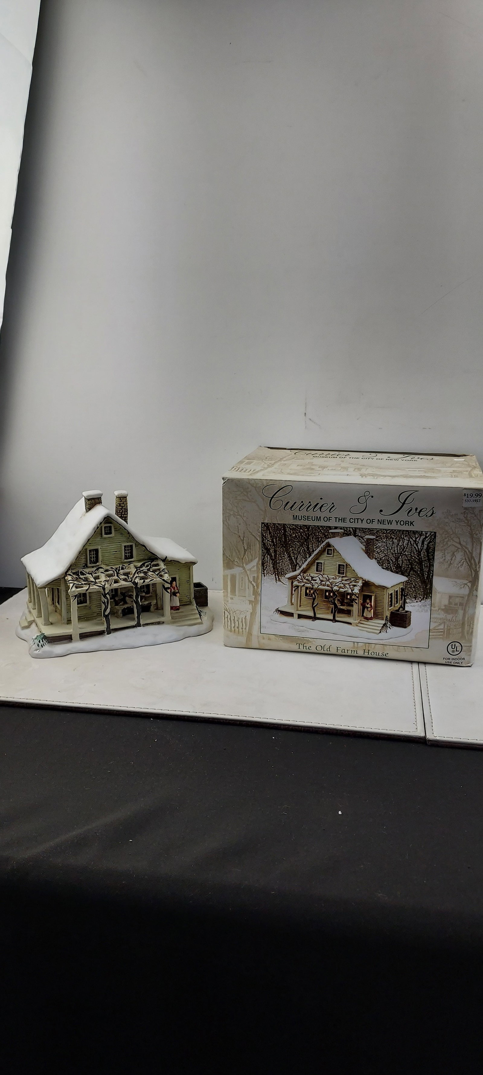 Currier & Ives Museum of the City of New York 'The Old Farm House' Light-Up Winter Village Figurine: This listing features "The Old Farm House" decorative collectible figurine from the "Currier & Ives" series, associated with the Museum of the City of New York. The figurine depicts a snow-covered hou