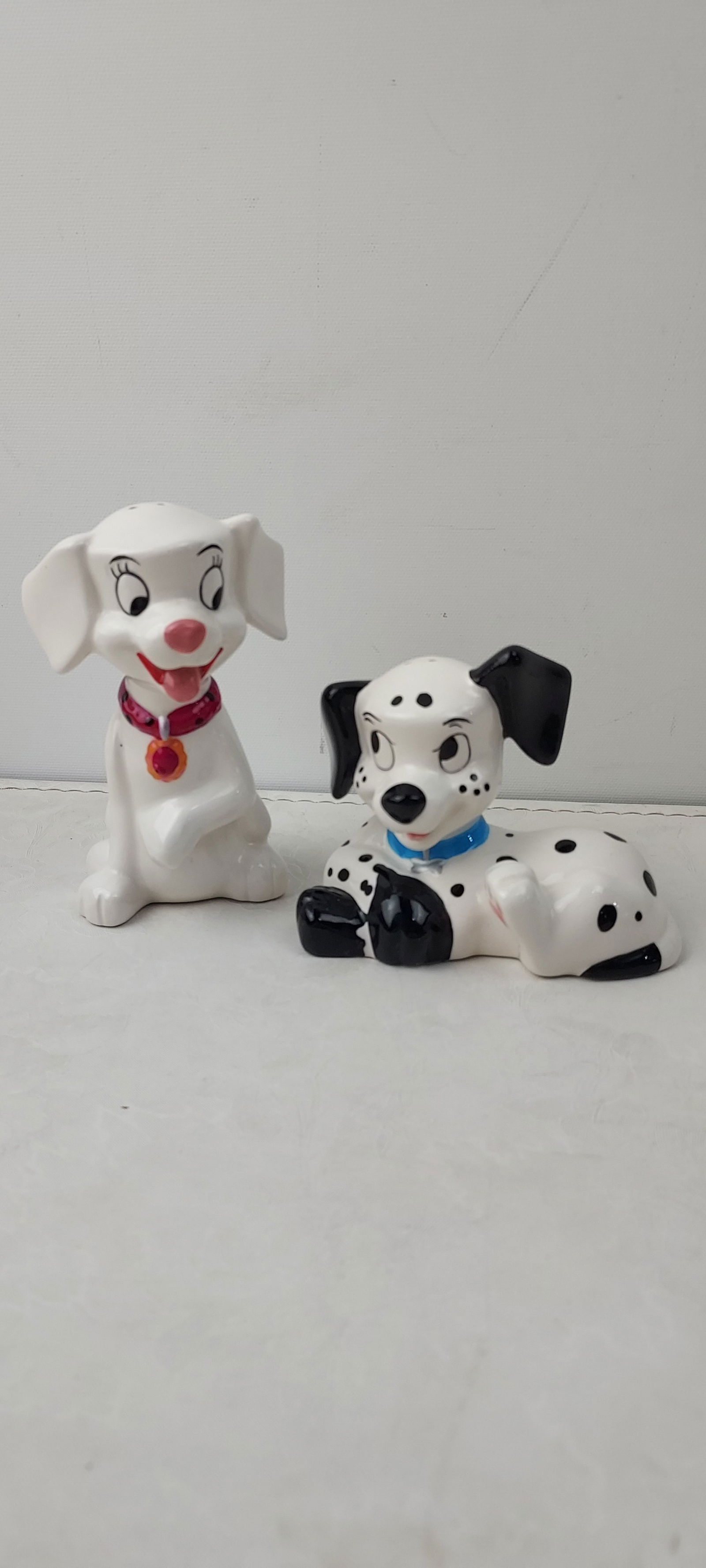 A Pair of Disney 101 Dalmatians Puppy Ceramic Salt & Pepper Shakers (1 of 3)