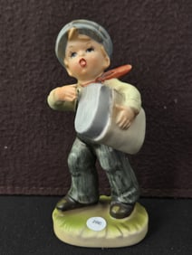 Vintage NAPCOWARE Hummel-Style Ceramic Boy Figurine #8748